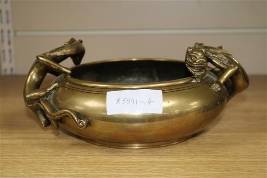 An early 20th century Chinese bronze censer W.25cm